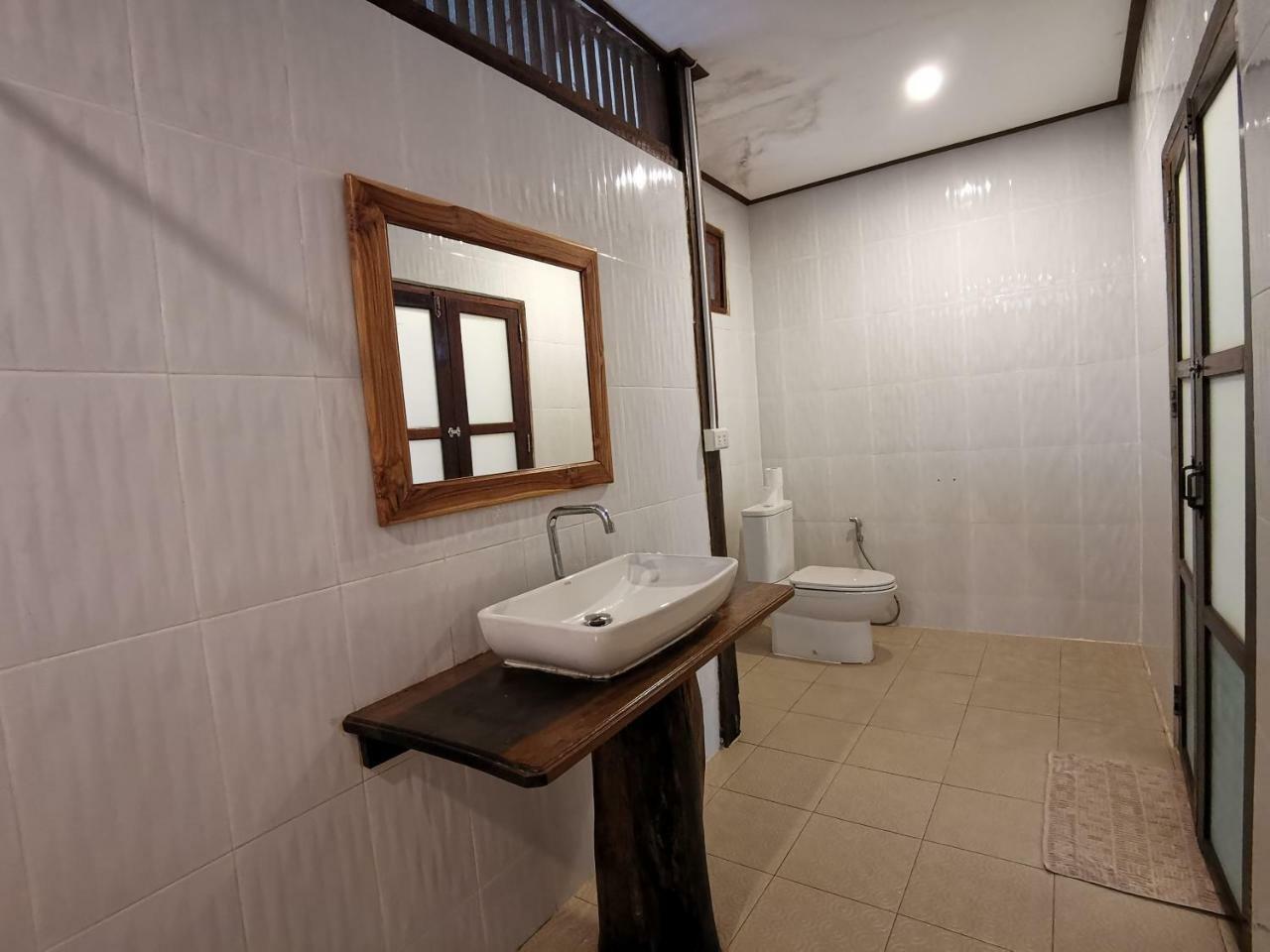 Tadlo Lodge Beng Esterno foto