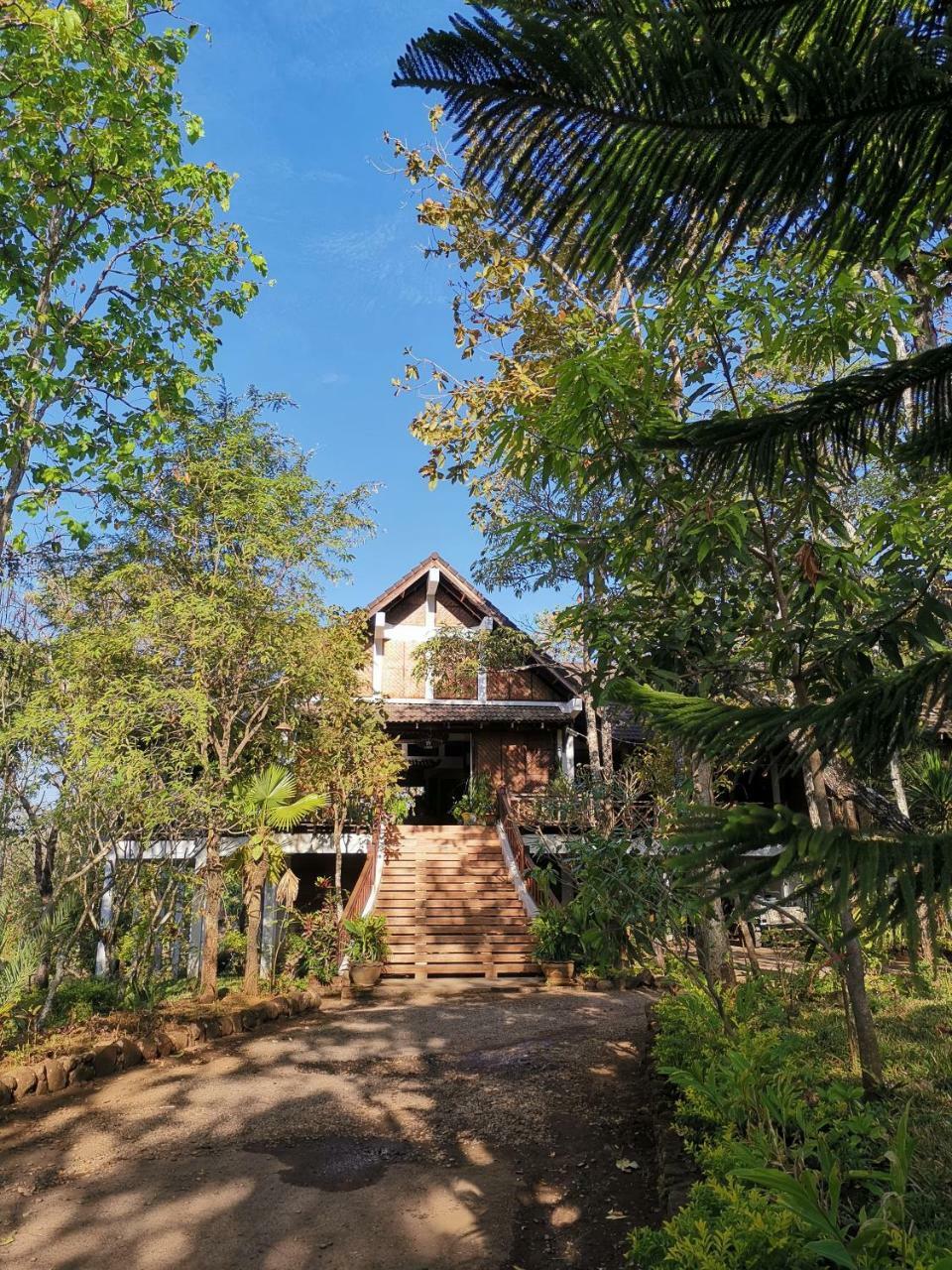 Tadlo Lodge Beng Esterno foto